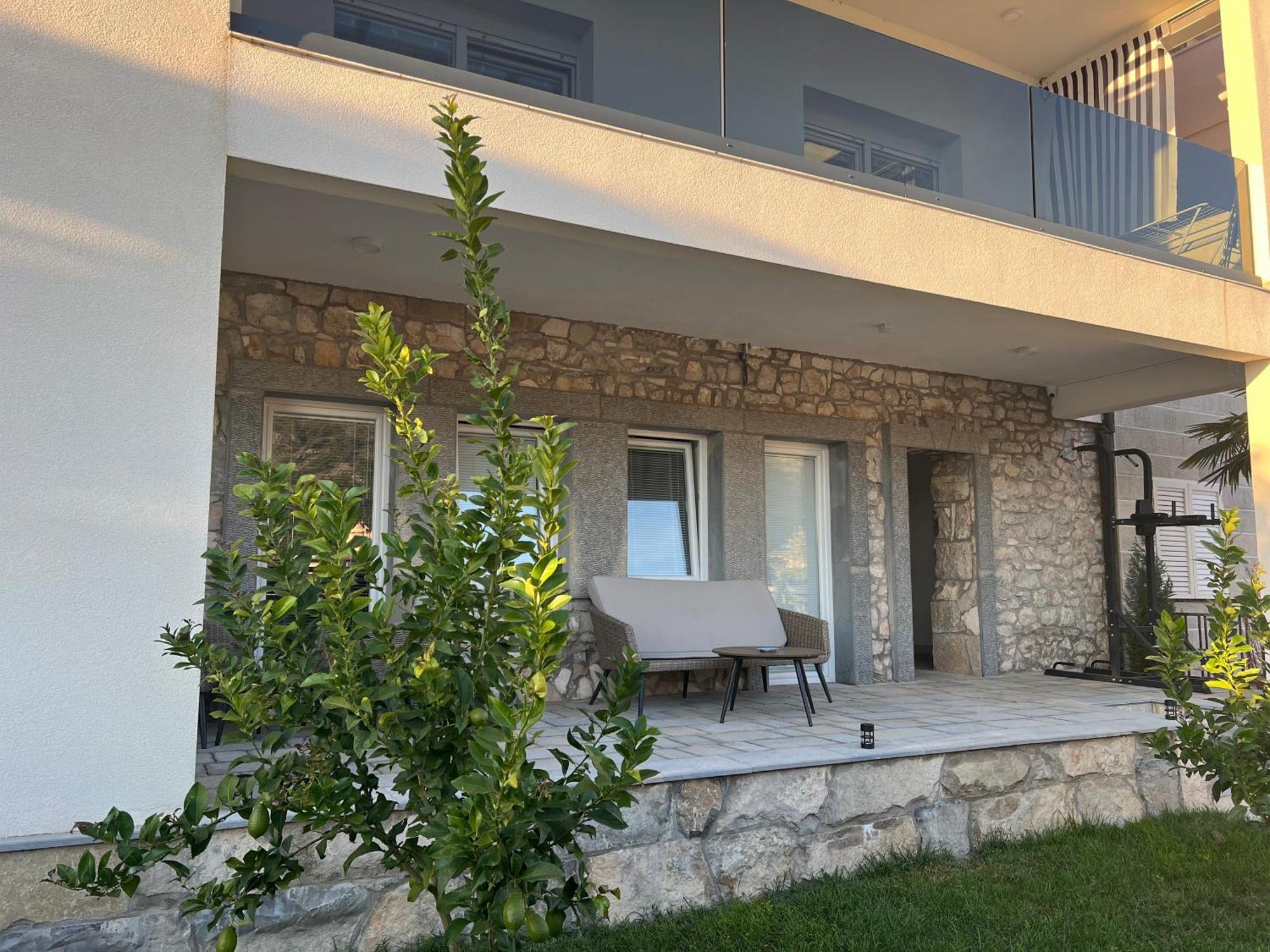 Vila Petra Требинье Экстерьер фото